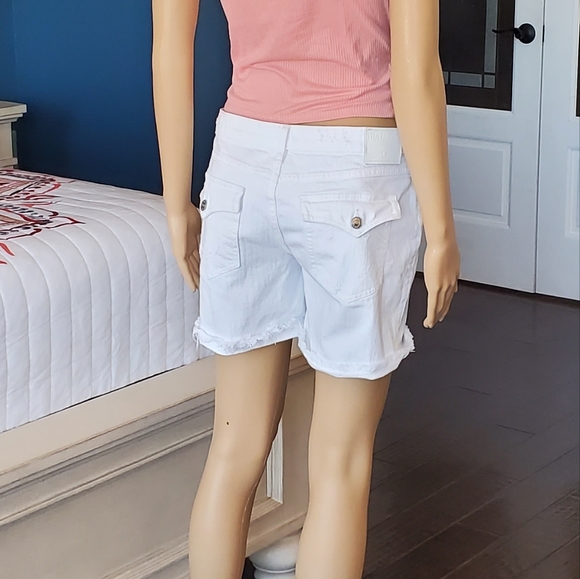 TRUE RELIGION EMMA SHORTS SZ 28 - Picture 11 of 15